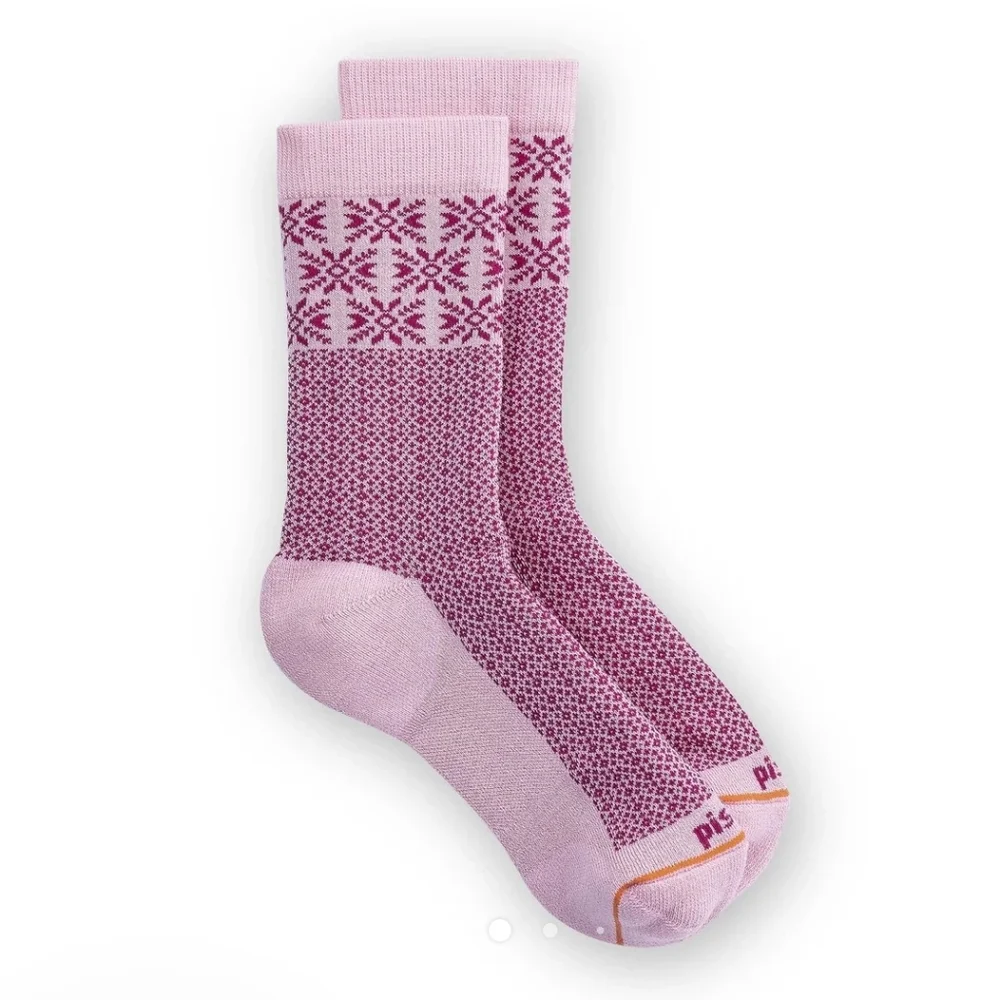 Pistil Astrid Crew Socks Merino Wool Silk Blend Pink Snowflake Womens Medium NEW